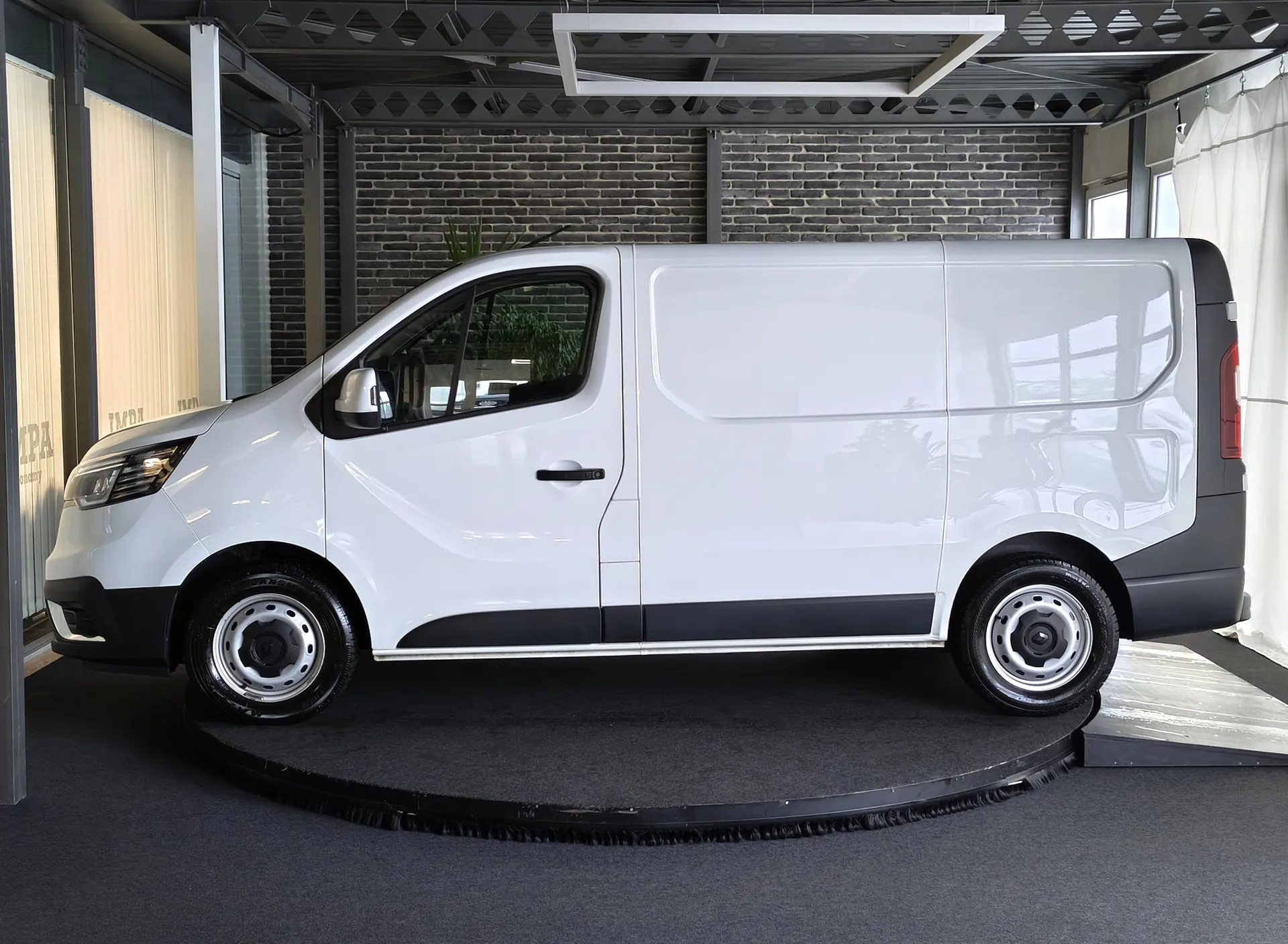 Renault Trafic Furgon Blue dCi 110 L1H1P2 Cool