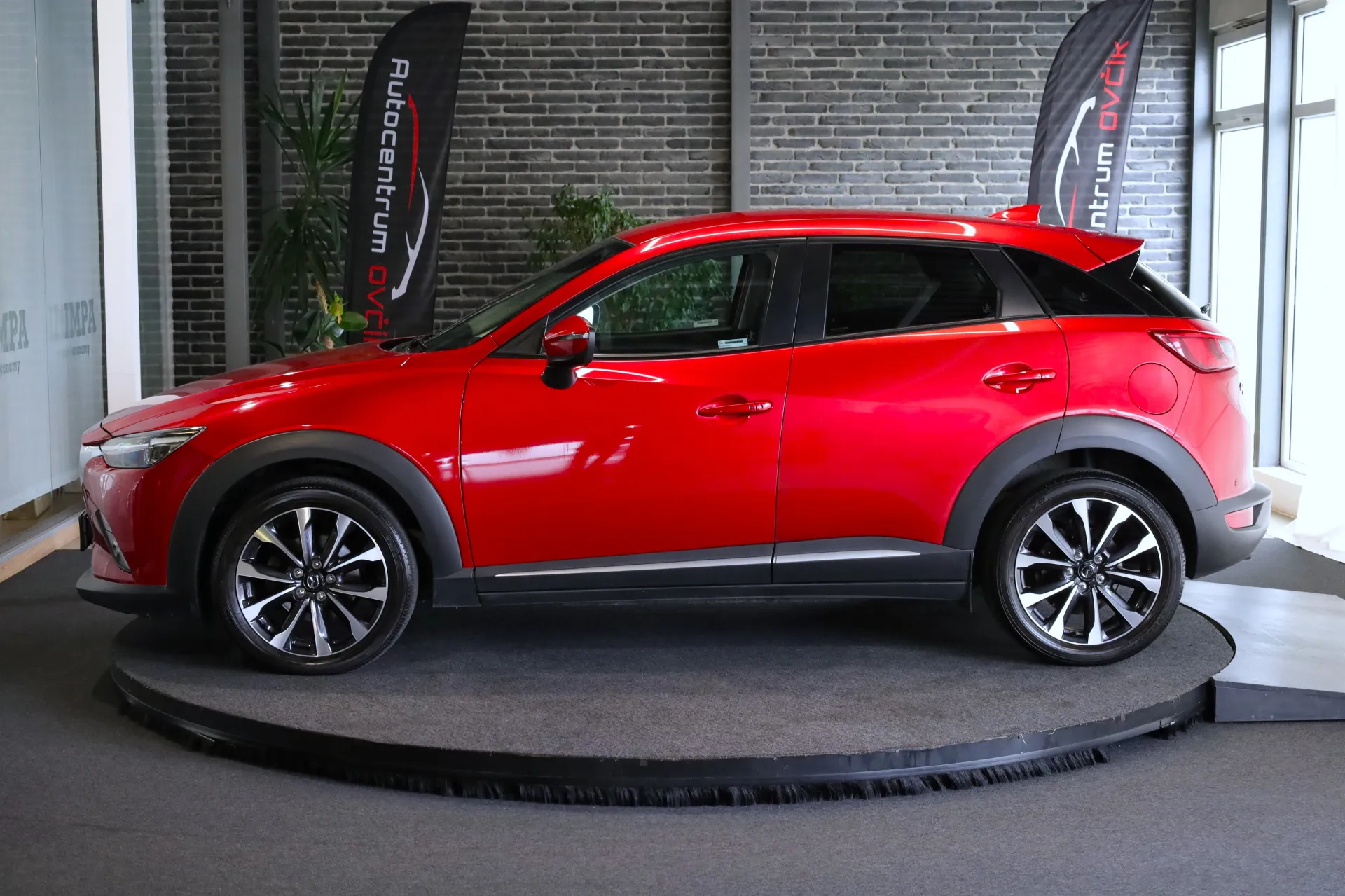 Mazda CX-3 2.0 Skyactiv-G150 Revolution AWD A/T