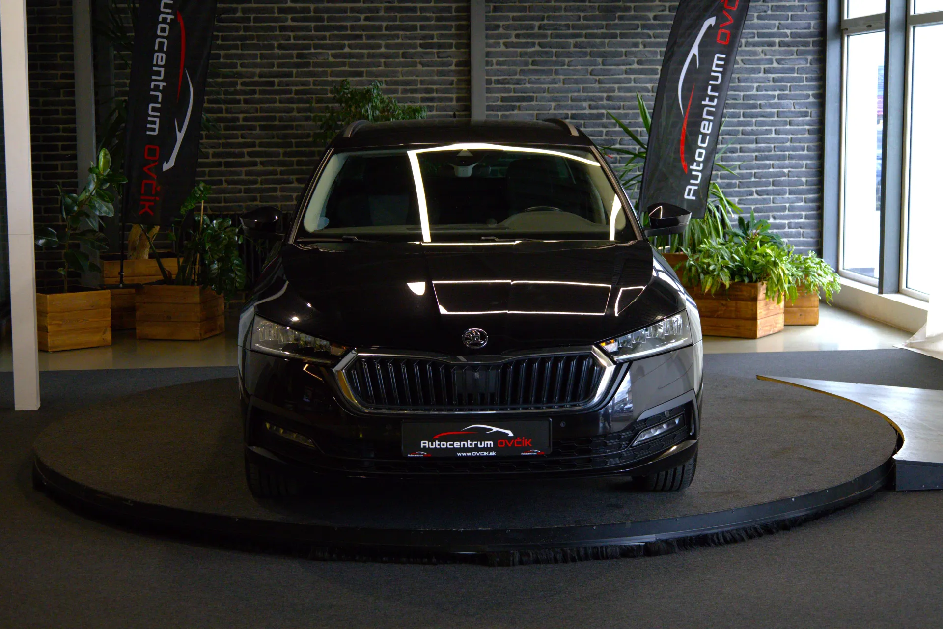 Škoda Octavia Combi 2.0 TDI TOUR 110 kW