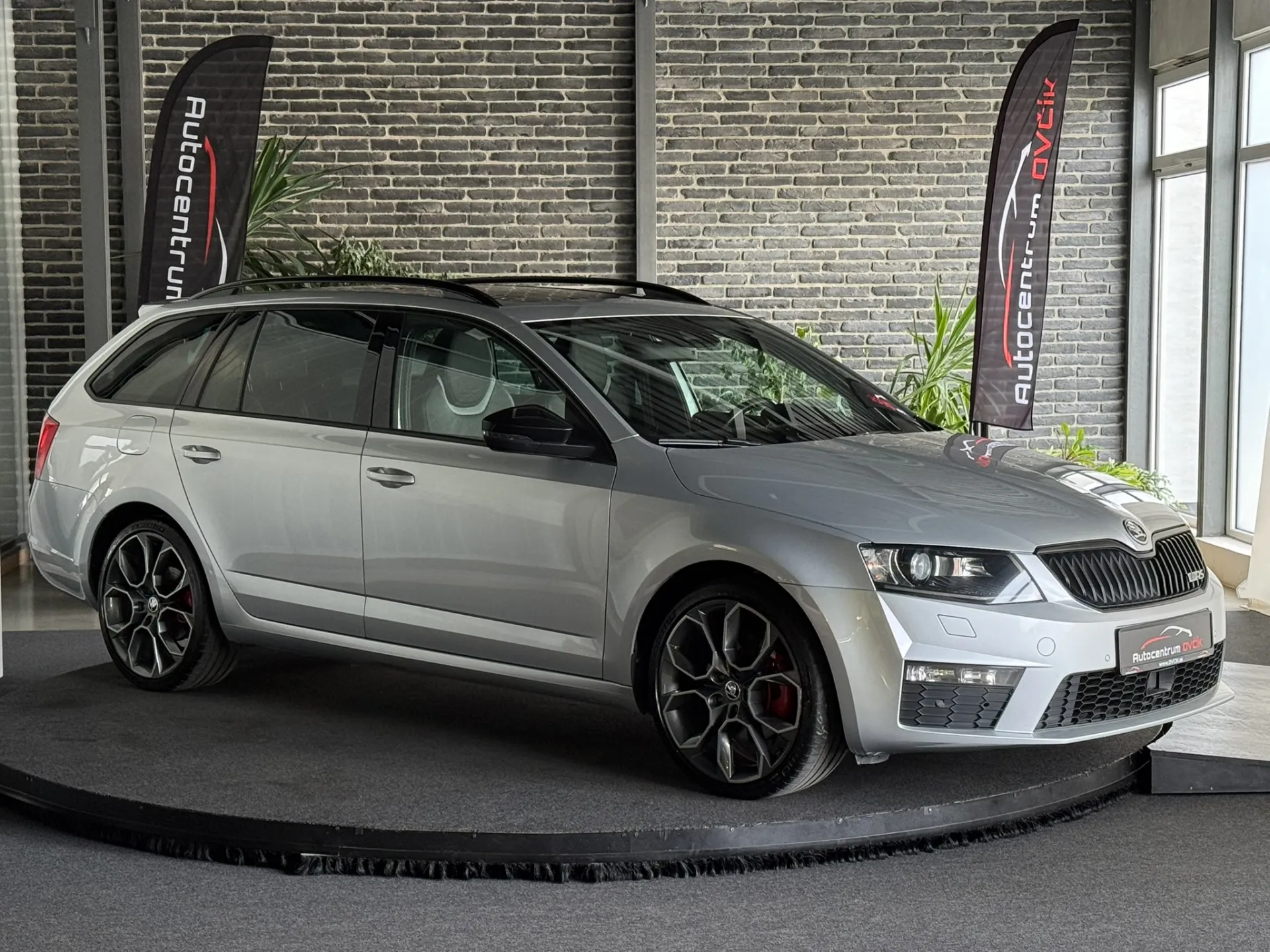 Škoda Octavia Combi 2.0 TDI DPF RS 4x4 DSG