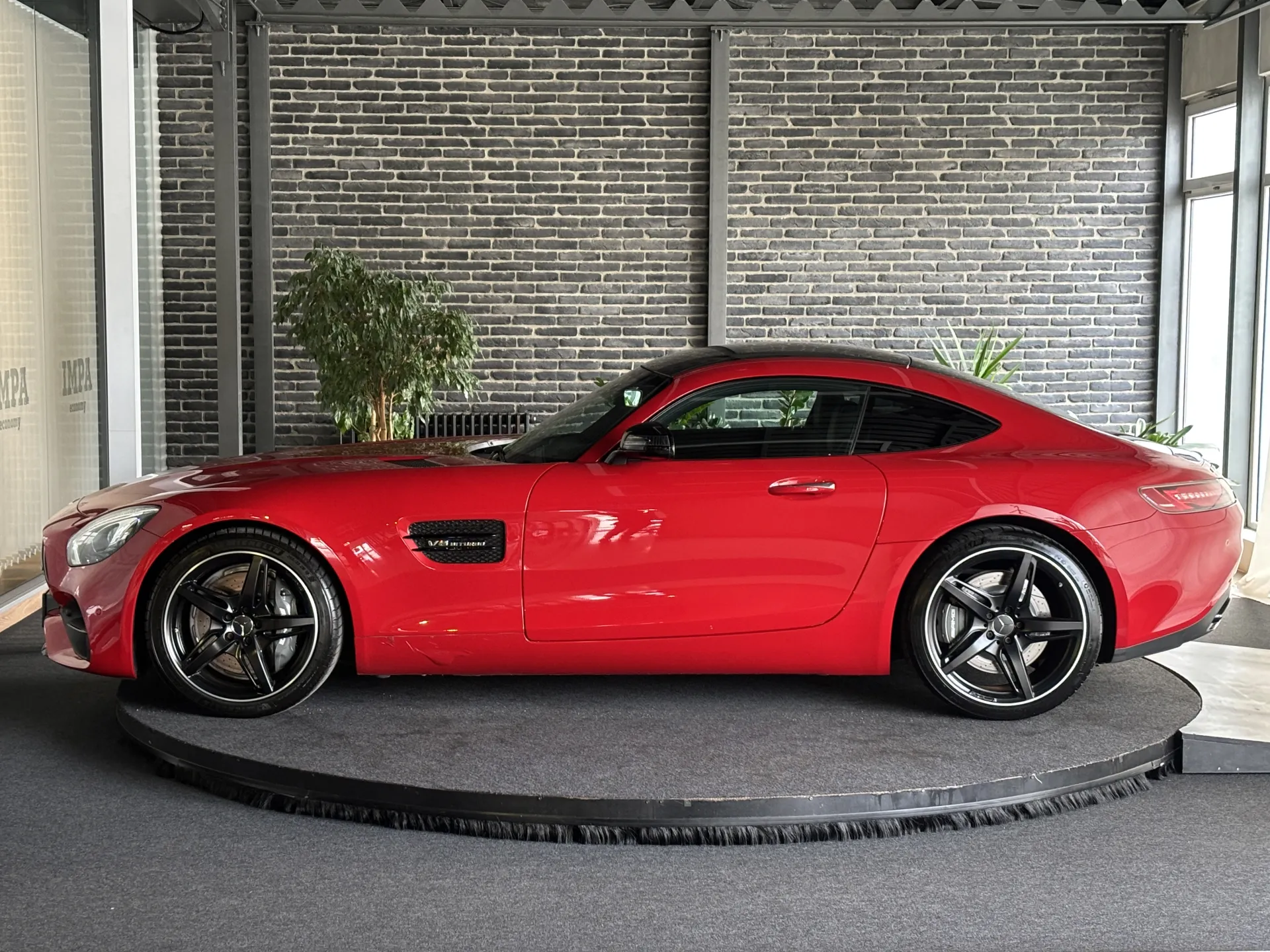 Mercedes-Benz AMG GT Mercedes- kupé A/T