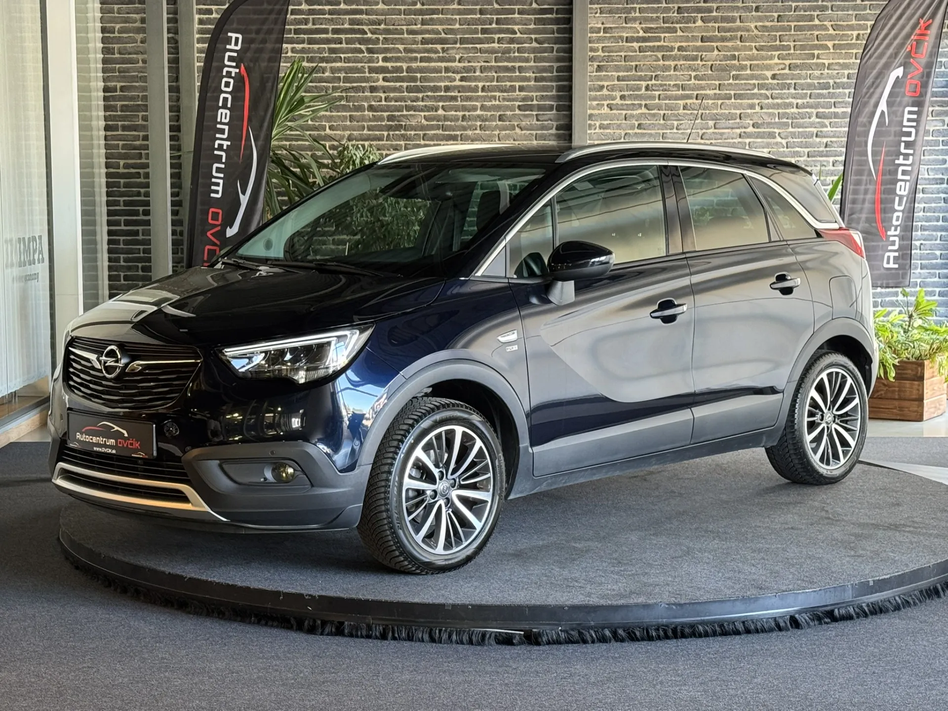 Opel Crossland X 1.2 TURBO Design 120 Ans 130k , 96kW