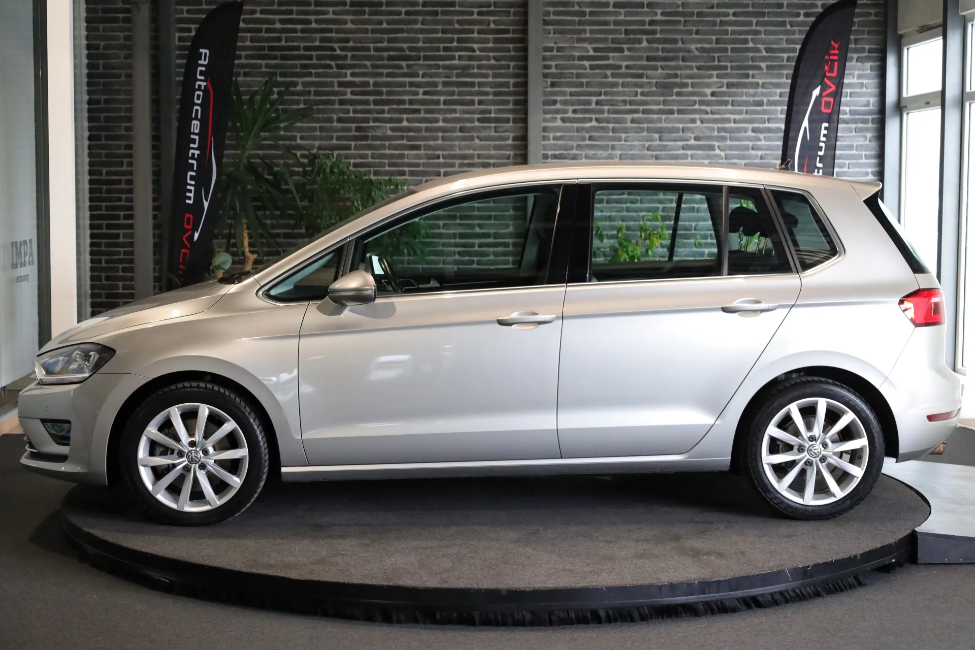 Volkswagen Volkswagen Golf Sportsvan 1.4 TSI BMT 150k Highline DSG