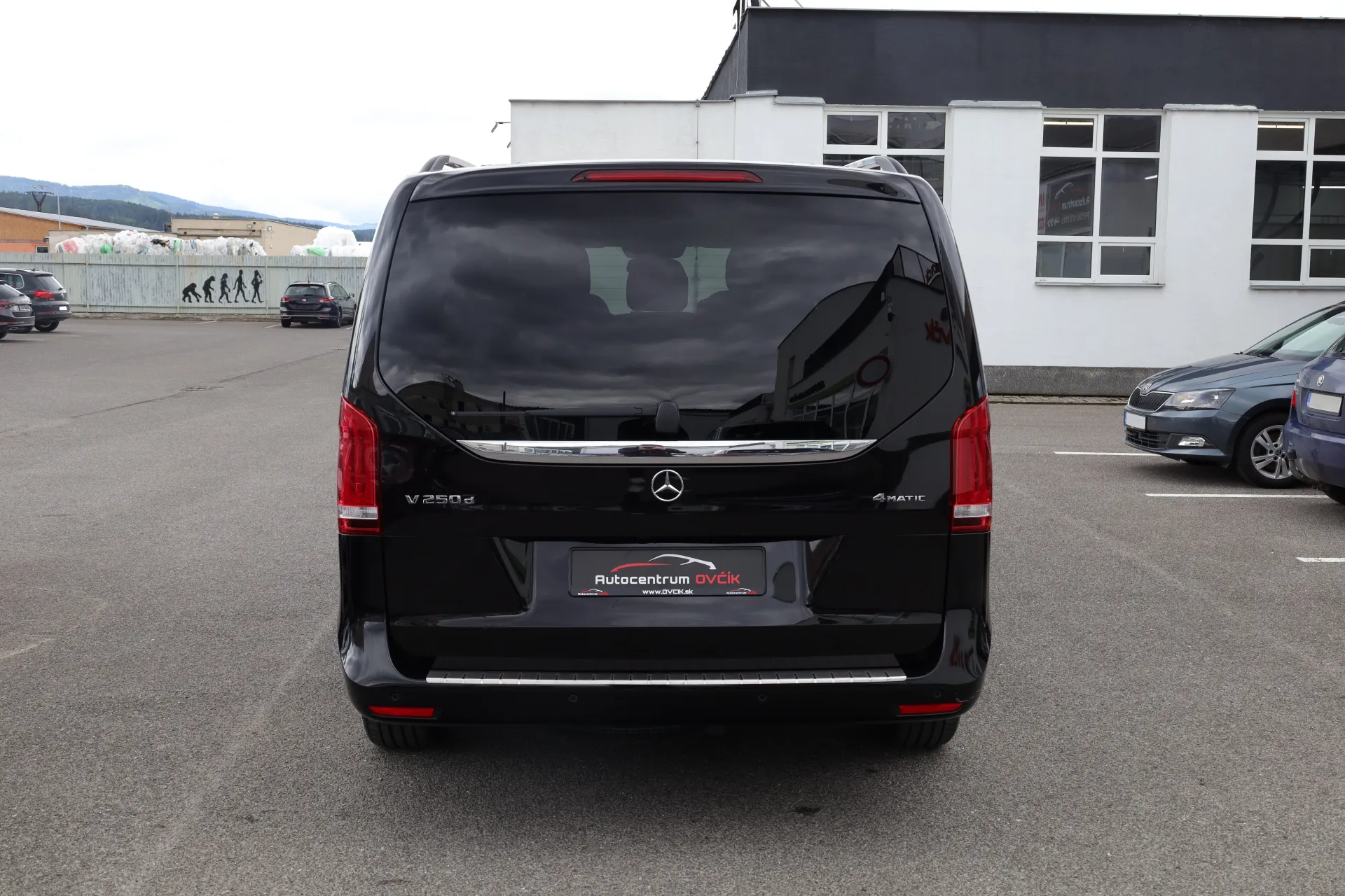Mercedes-Benz V trieda V250 d lang Avantgarde 4MATIC A/T